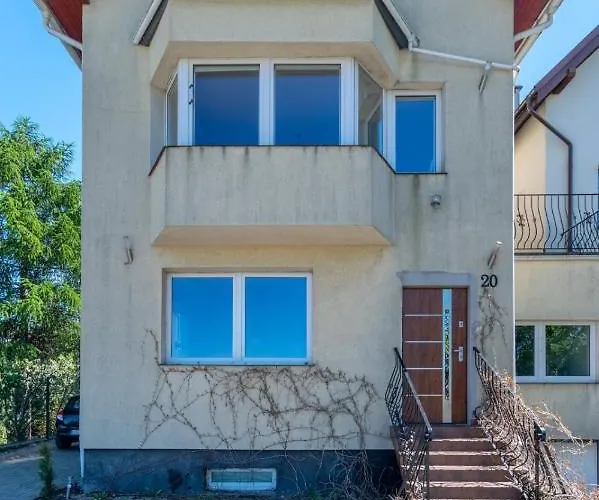 Familia Na Wzgorzu Z Sauna I Sala Zabaw Dla Dzieci *